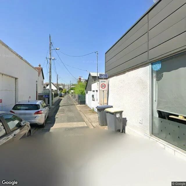 Photo du fonds de commerce COIFFURE à TOURS disponible à la reprise