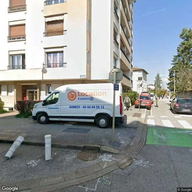 Photo du fonds de commerce PIZZA PEPONE – PIZZERIA ET AUTRES PLATS CHAUDS CUISINÉS À EMPORT à ANNECY disponible à la reprise