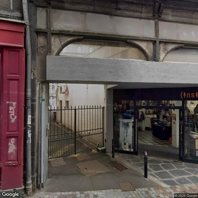Photo du fonds de commerce 1618 – FONDS DE COMMERCE – RESTAURANT – LE SISISI à CLERMONT-FERRAND disponible à la reprise