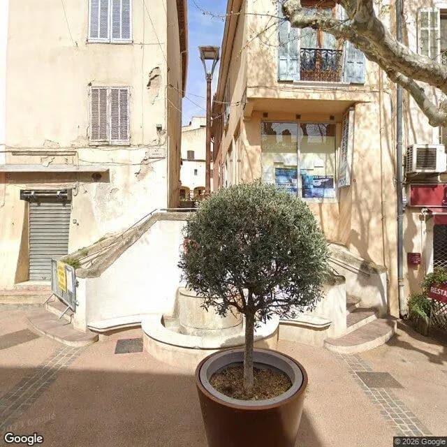 Photo du fonds de commerce FONDS DE COMMERCE DE RESTAURATION à FREJUS disponible à la reprise