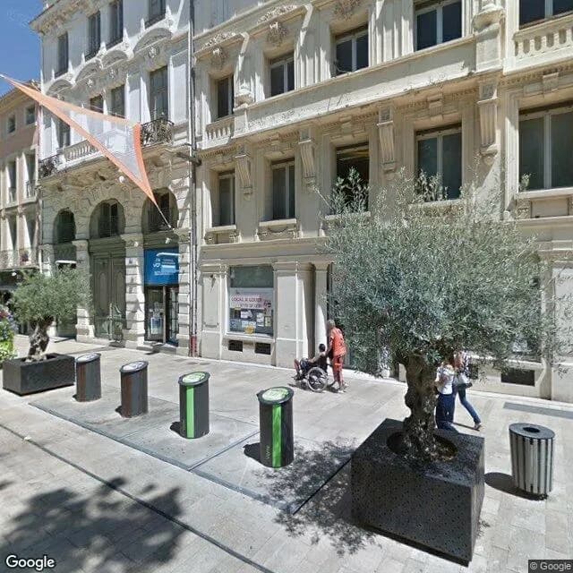 Photo du fonds de commerce FONDS DE COMMERCE STARBUCK à Narbonne disponible à la reprise