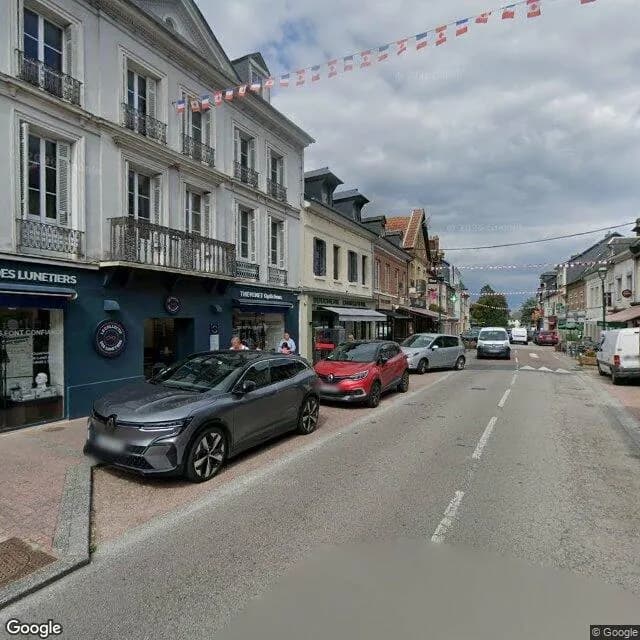 Photo du fonds de commerce AMBULANCES PLATEAU DU ROUMOIS à BOURGTHEROULDE-INFREVILLE disponible à la reprise