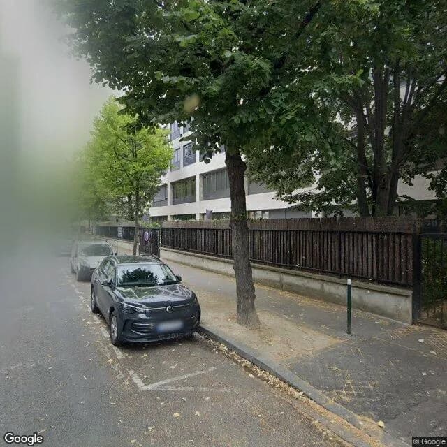 Photo du fonds de commerce RESTAURANT À NEUILLY AVEC LICENCE IV à NEUILLY-SUR-SEINE disponible à la reprise