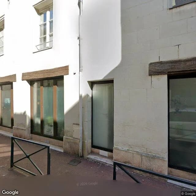 Photo du fonds de commerce SALON DE COIFFURE à CHATELLERAULT disponible à la reprise
